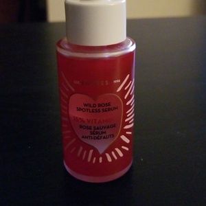 Korres Wild Rose Spotless Serum. 15% Vitamin C